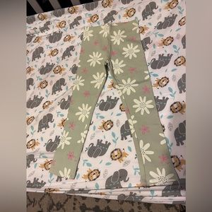 Cat & Jack leggings
